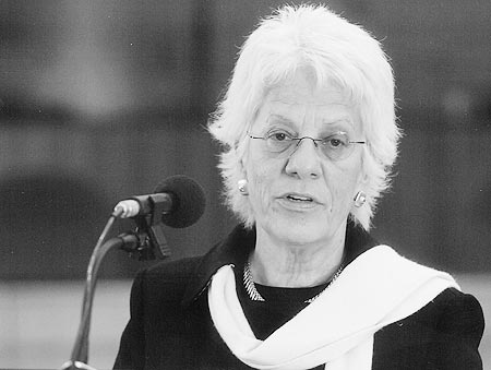 Carla del Ponte, Chefanklägerin des Internationalen Gerichtshofes bei ihrer Laudatio