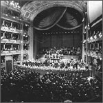 Palermo Teatro Massimo am 1. Mai 2002: Verleihung des Europäischen Orchesterpreises an die Berliner Philharmoniker und des Europäischen Dirigentenpreises an ihren Dirigenten Claudio Abbado.