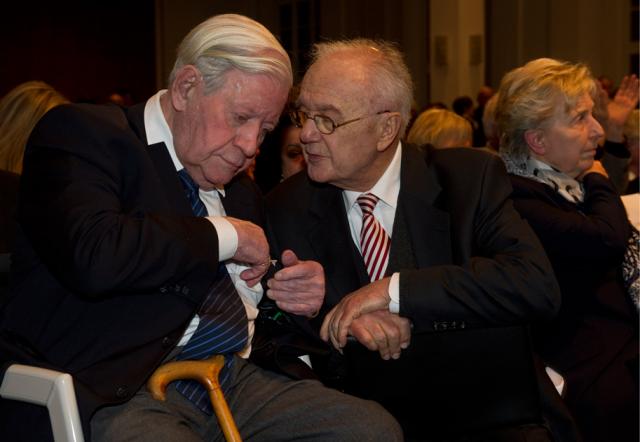 Laudatio von Helmut Schmidt auf Kulturpreisträger Manfred Stolpe